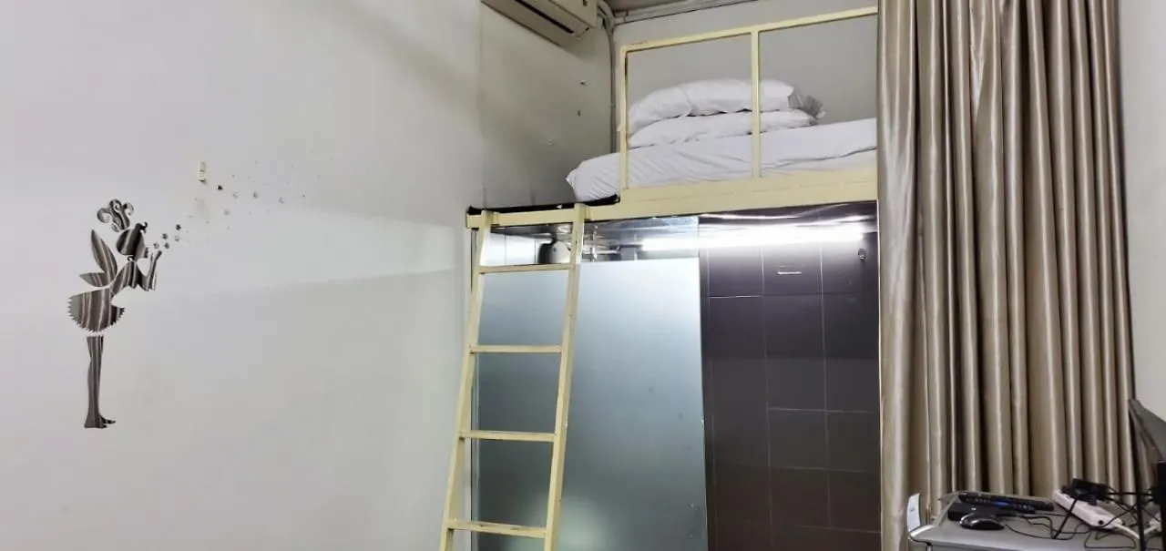 Mini Studio, Next To Lrt Mrt 쿠알라룸푸르 0*,